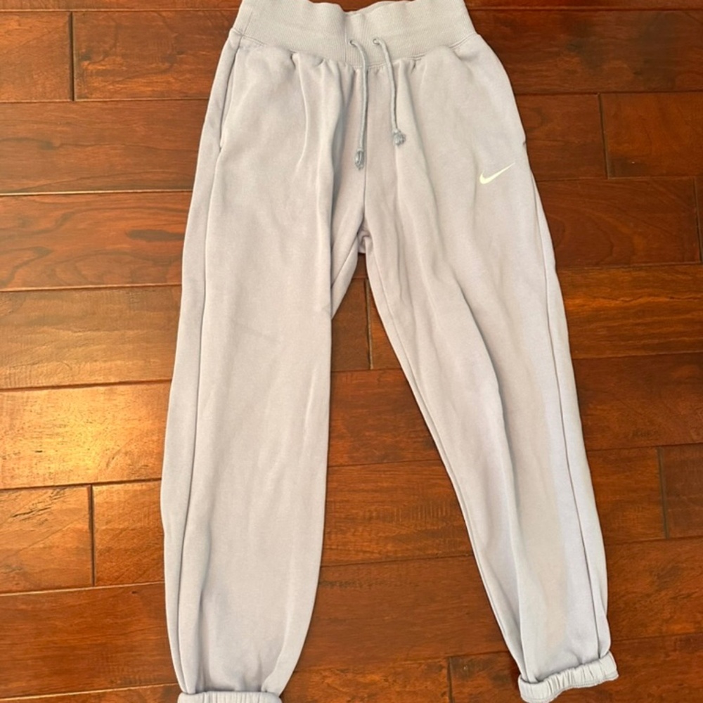 Nike sweatpants